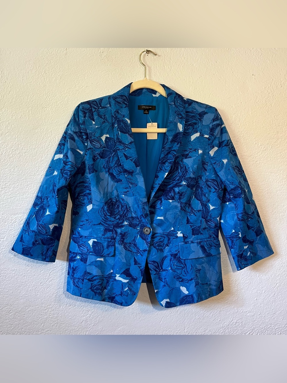 Ann Taylor Sz 10 Colorful Blue Floral Cotton Blend Button Up Blazer NWT new